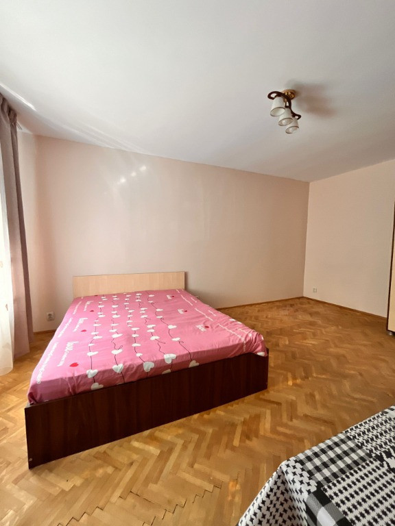 Ap. 1 cameră Păcurari - Autocenter, mobilat și utilat, cu CT