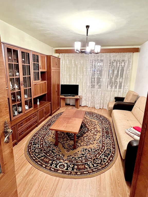 Apartament cu 2 camere, decomandat, Tudor, Targu Mures.