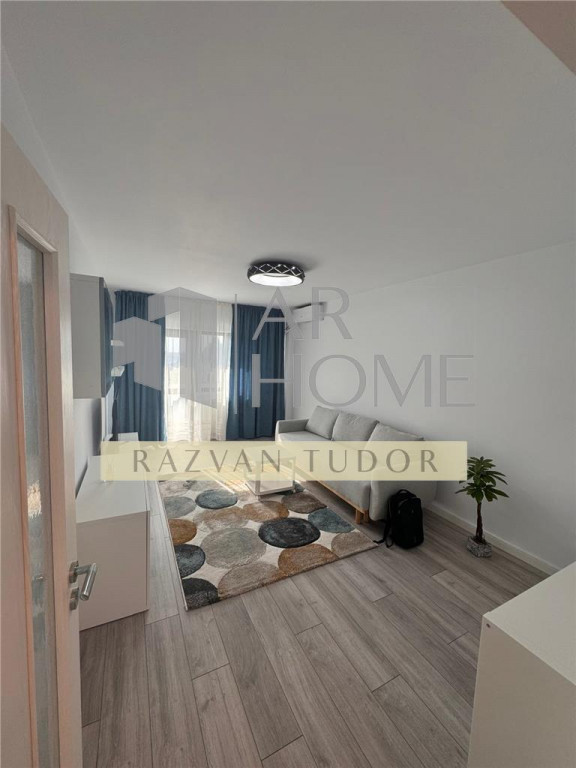 Apartament 2 camere, bloc 1982, in Ploiesti,P-ta Mihai Vitez