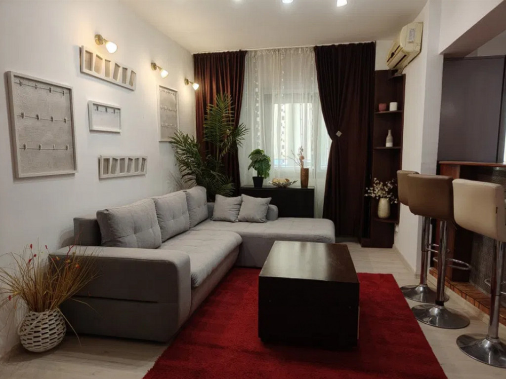 Apartament cu 3 camere | Pacurari