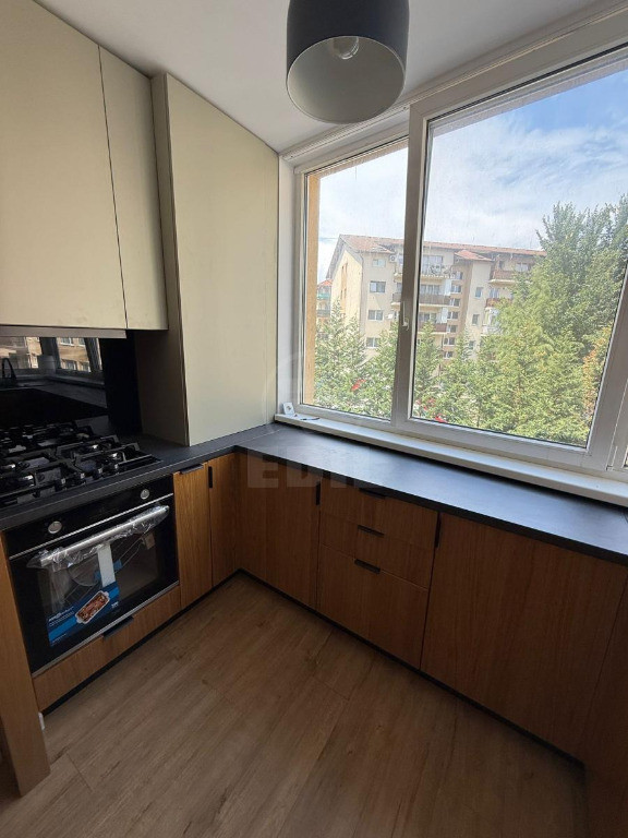 Apartament de inchiriat, zona Florilor, Floresti