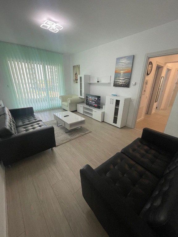 Apartament de inchiriat|loc de parcare inclus in pret|mobilat complet