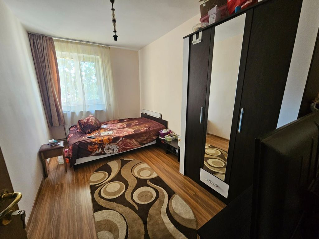 Apartament 3 camere – etaj 3, Cartier Războieni