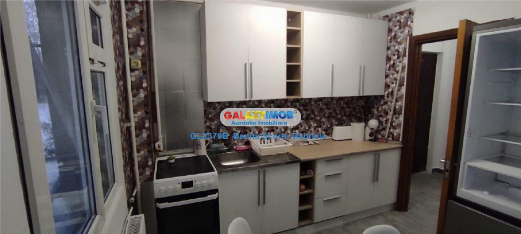 Apartament 3 camere parter din 4 zona Titan