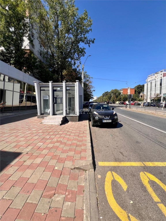 Spatiu comercial de inchiriat - Tatarasi / Flora - COMISION