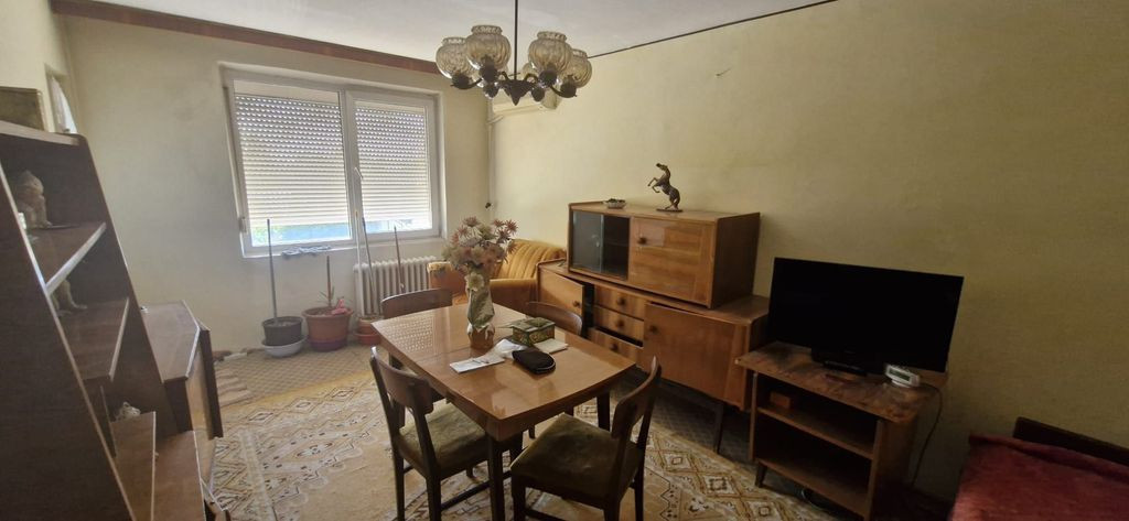 Doua camere zona Rahova