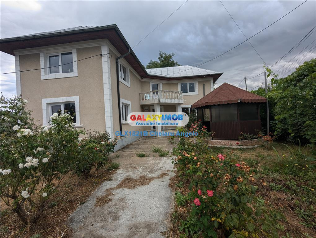 Gruiu -Ilfov vila 7 camere , suprafa#539;a 200 mo, teren 800