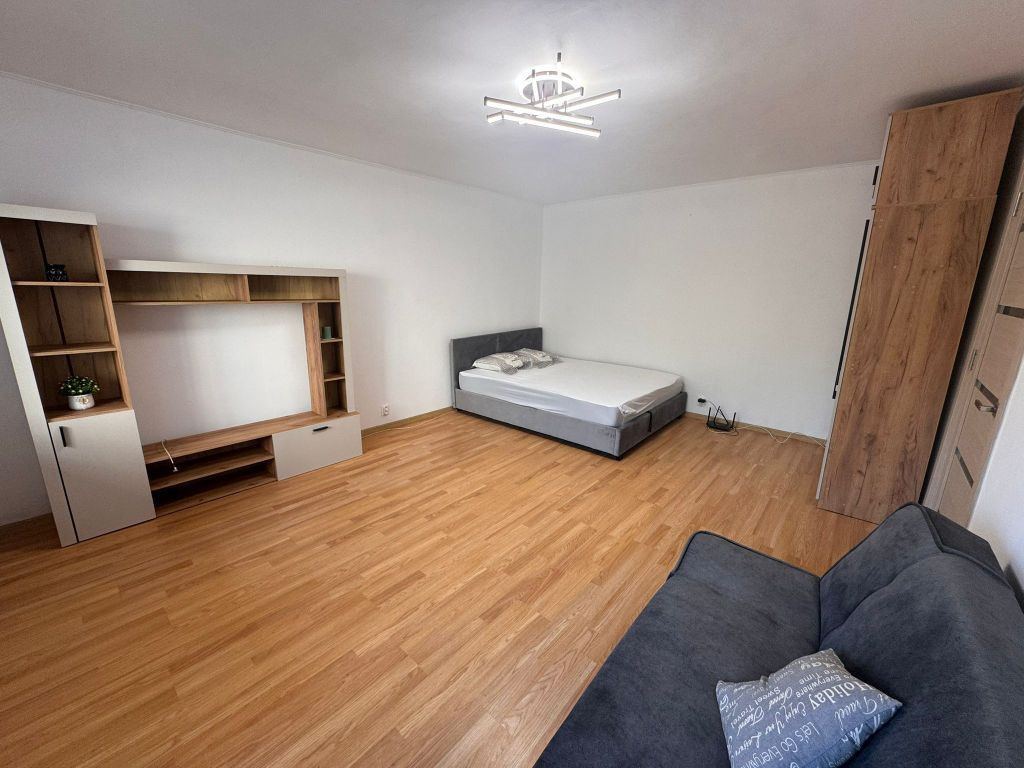 Garsoniera 42 mp Timpuri Noi 1/4