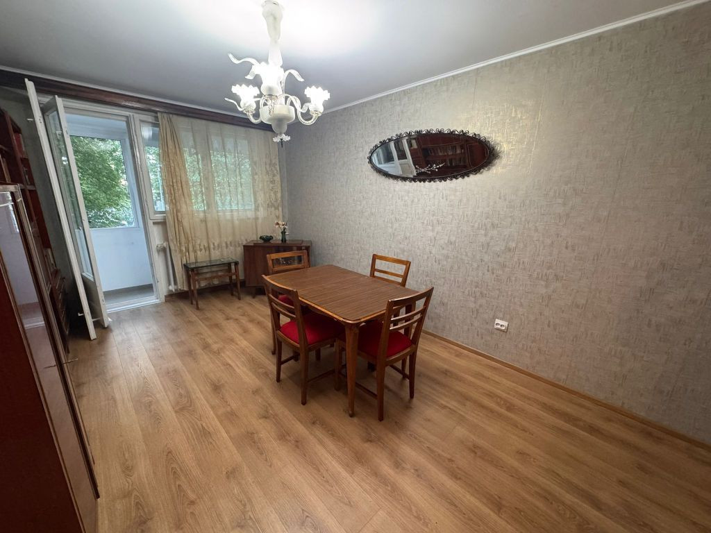 Pantelimon 3 camere 80 mp 1/8