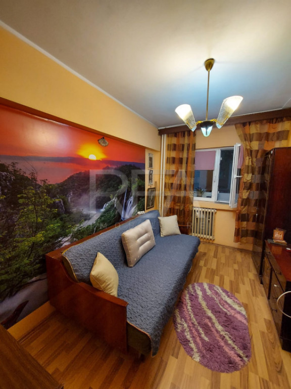 Apartament 3 camere Pantelimon – decomandat, mobilat și u