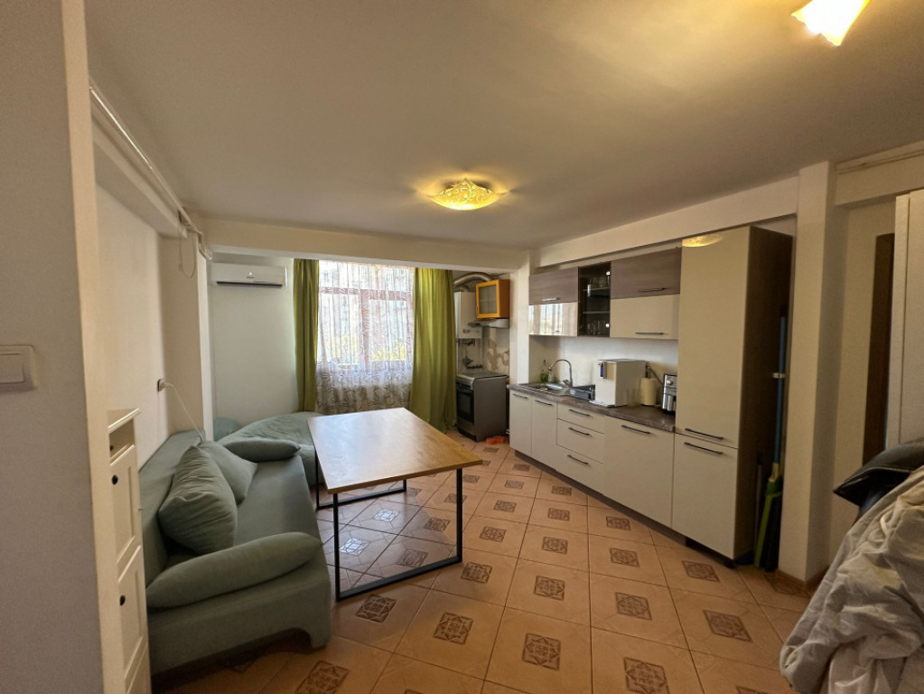 Apartament cu 3 camere de 73 mp, zona Sif Oltenia