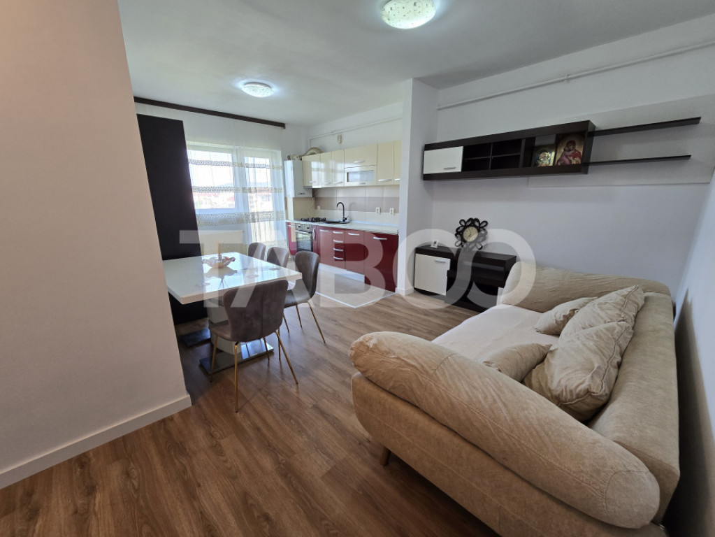 Apartament decomandat cu 3 camere balcon parcare Selimbar Si