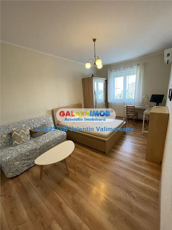 Garsoniera Basarabiei/Vis a Vis Stadionul National A103