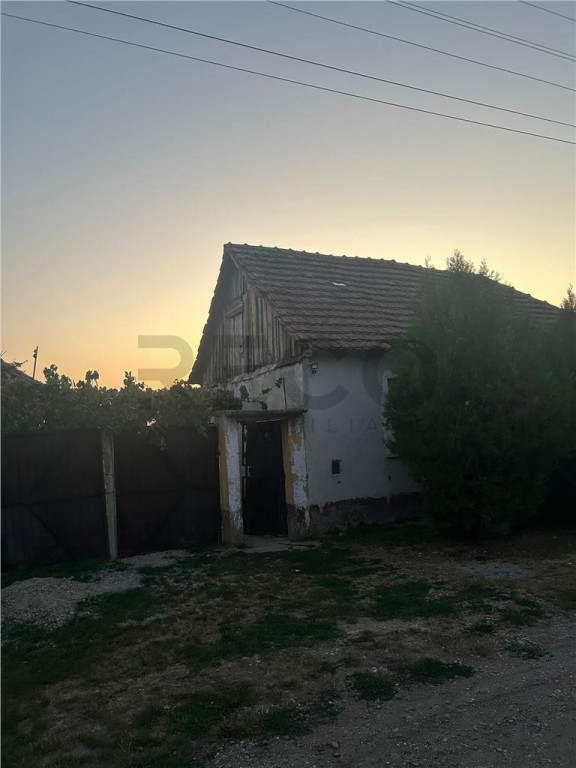 Casa in Cauasd la pret de teren