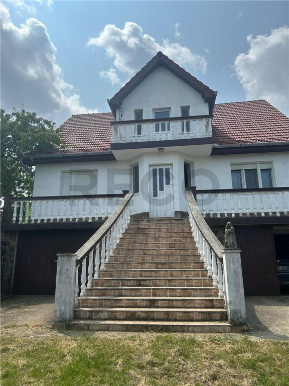 RECO Casa 5 camere zona Oncea