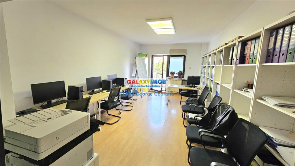 Birou 85 mp in Piata Unirii