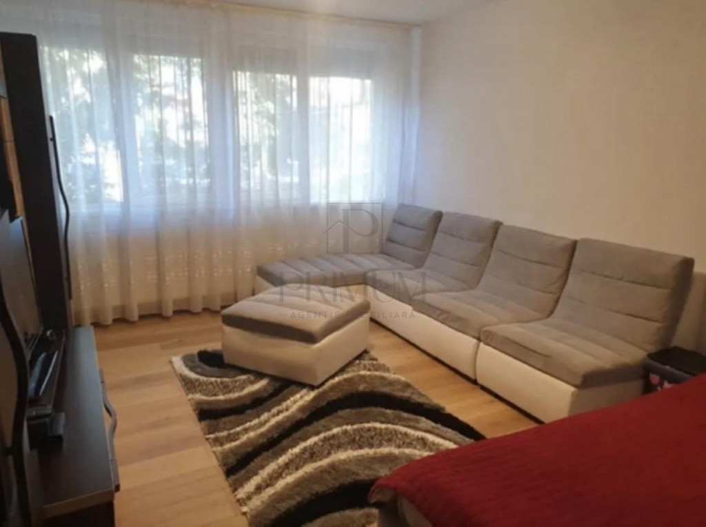 CENTRAL - 2 Camere - DECOMANDAT - Zona excelenta