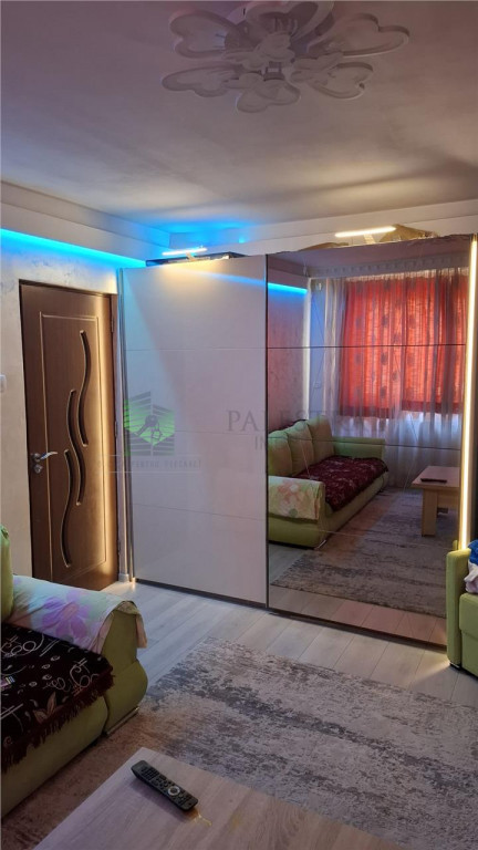 Garsoniera Astra,renovata,decomandata,71500 Euro