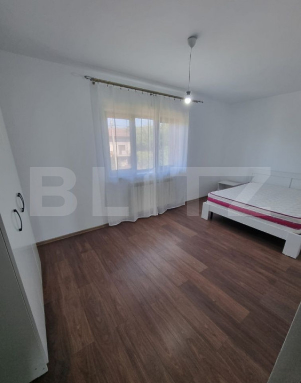 Apartament 2 camere la casa in zona Bucium