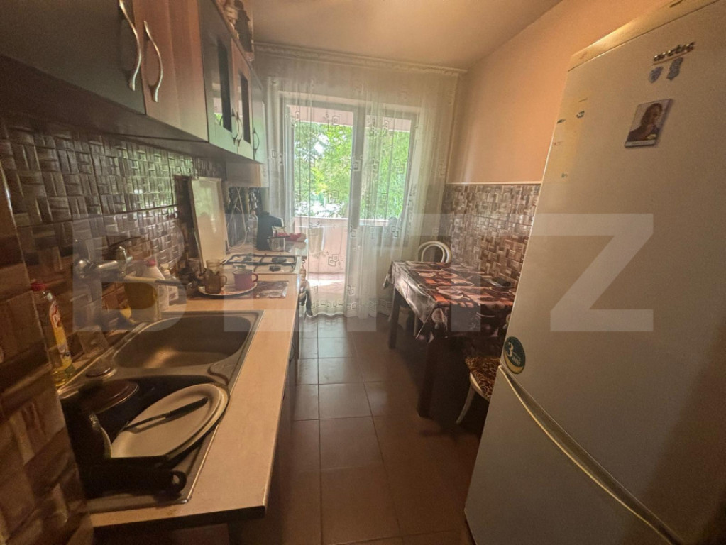Apartament de vanzare, cu 2 camere, 58 mp, zona Closca