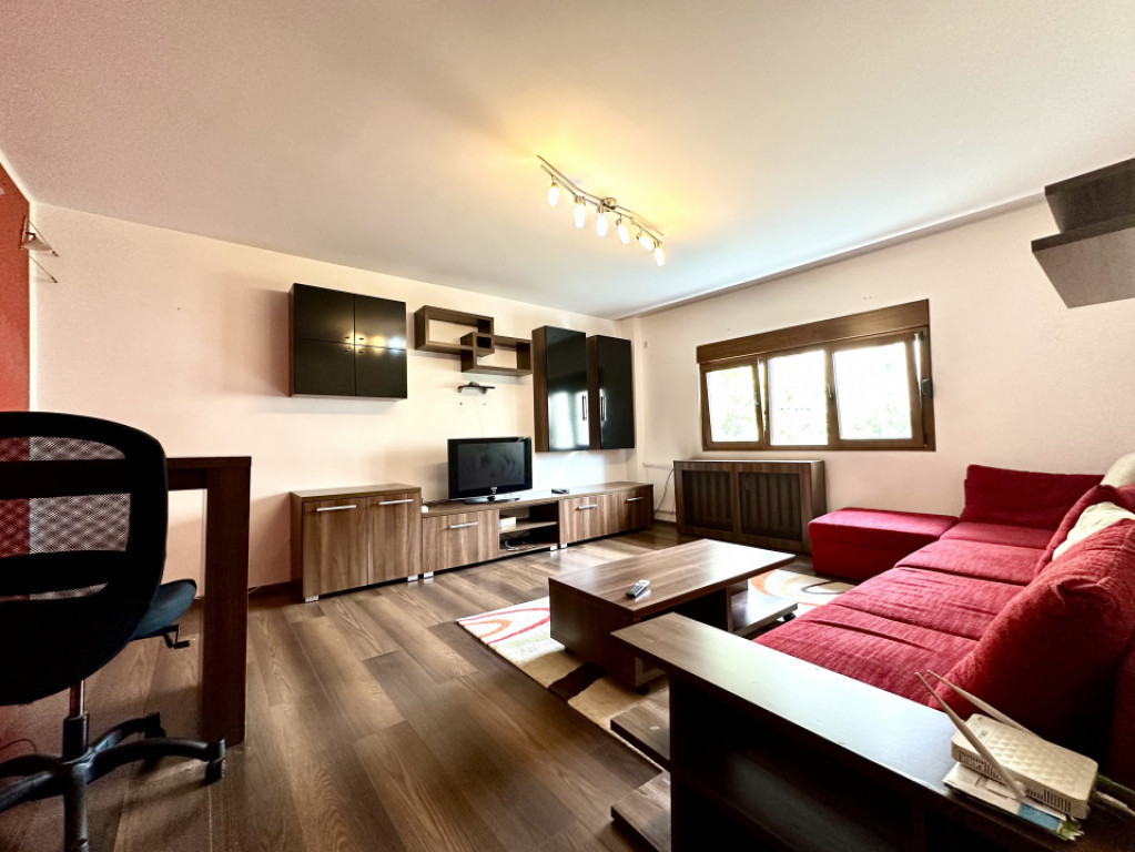 Apartament 3 camere - Eroii Revoluției