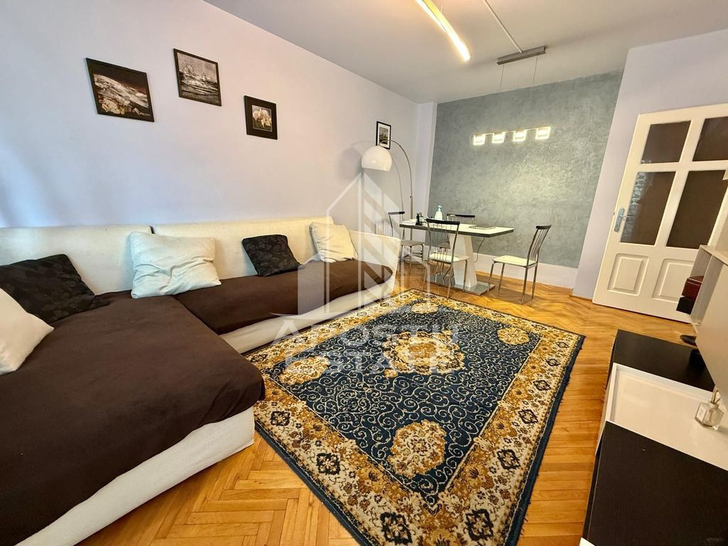 Apartament cu 3 camere , decomandat, Zona Dorobantilor