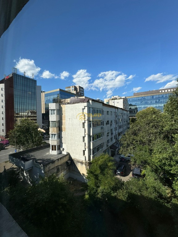 Apartament 2 camere, zonă centrală - Sf. Lazăr