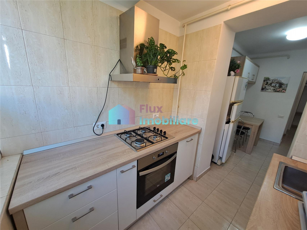 Apartament cu 2 camere etaj 1 zona Policlinicii Areni