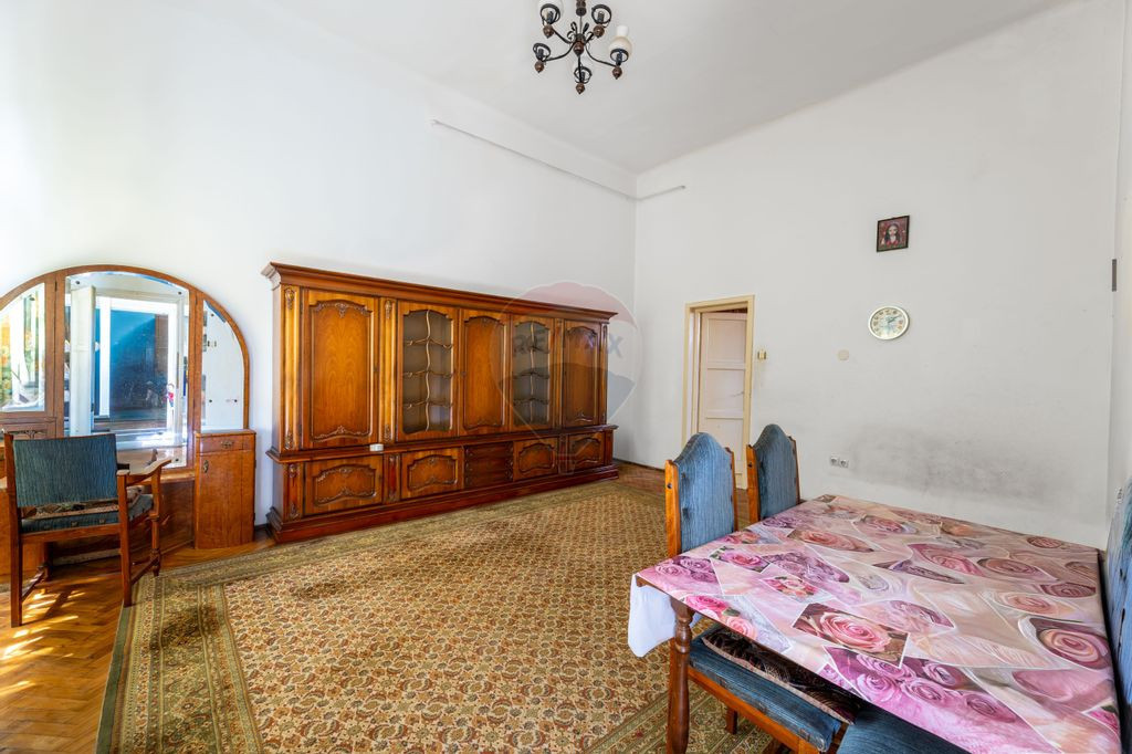 Apartament 2 camere Ultracentral în Palatul Hermann Gyula