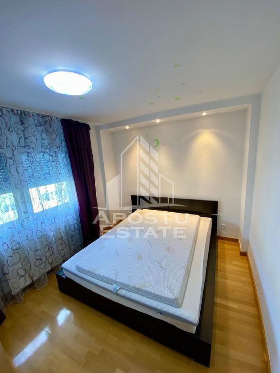 Apartament cu 2 camere, 54mp, semidecomanda, zona Girocului