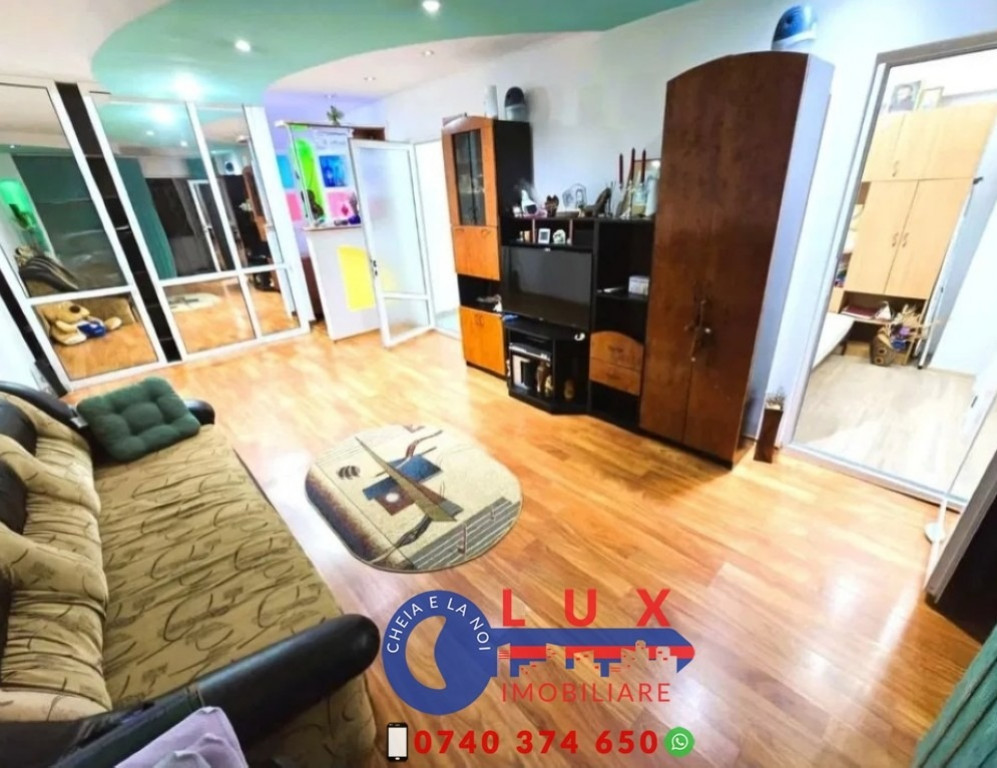 ID 2969 Apartament 2 camere transformat în 3 camere - PARTER