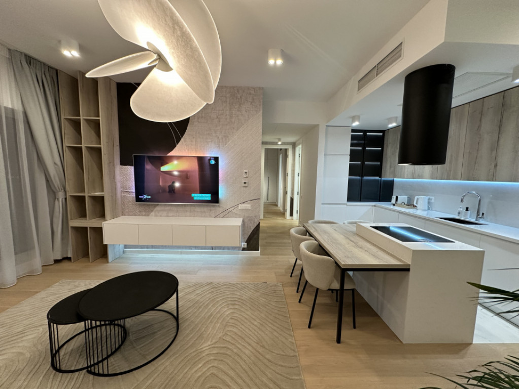 Apartament 3 camere LUX / One Verdi Park / Parcare