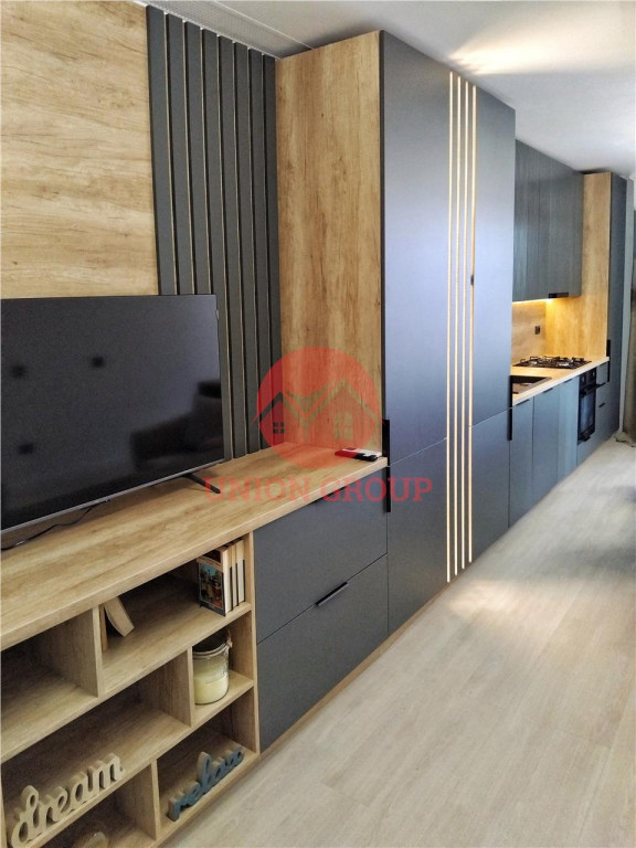 Apartament 2 camere de inchiriat cu vedere superba la mare-