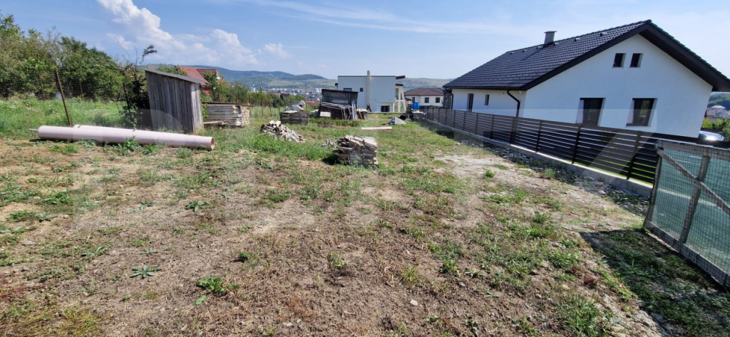 Teren intravilan, 570 mp, Ideal pentru constructie casa, zon