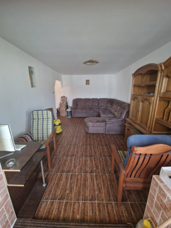 SUPER OCAZIE - Apartament elegant cu 3 camere, 76mp, zona Ur