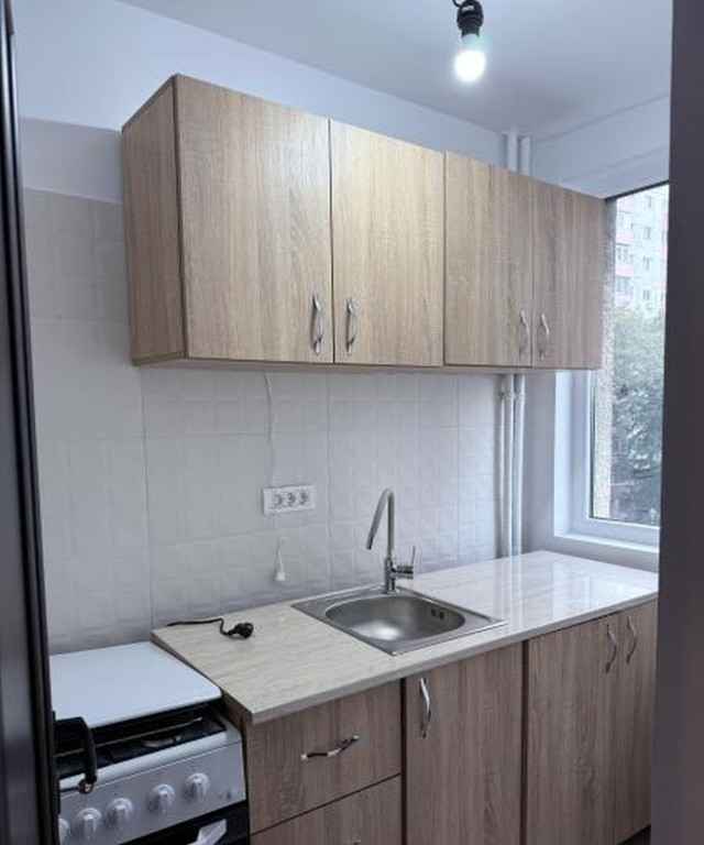 Giurgiului etaj 3 piata progresul