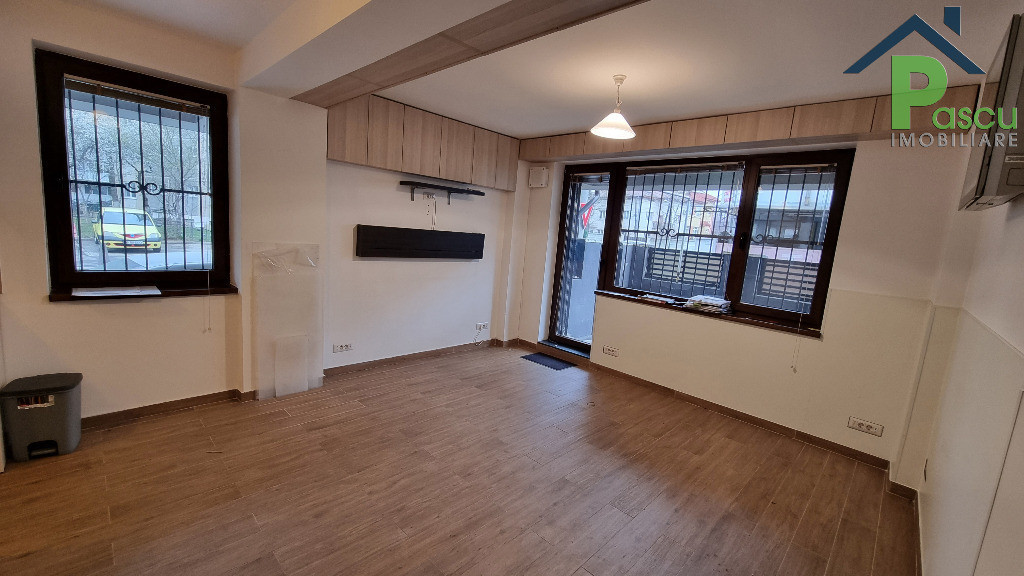 Garsoniera Brancoveanu, Alunisului, parter, curte proprie, bloc 2015