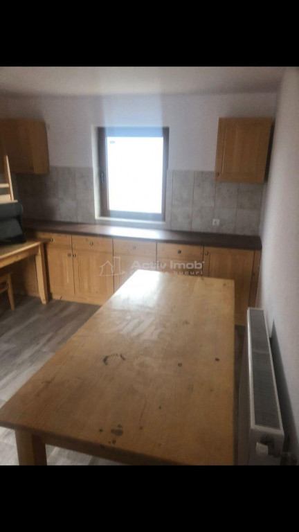 Cazare - Muncitori - Cristian - 40 locuri