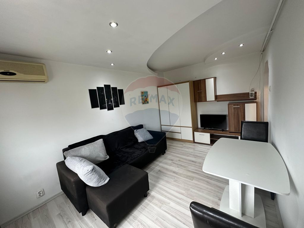 DE INCHIRIAT- GARSONIERA strada Motorului