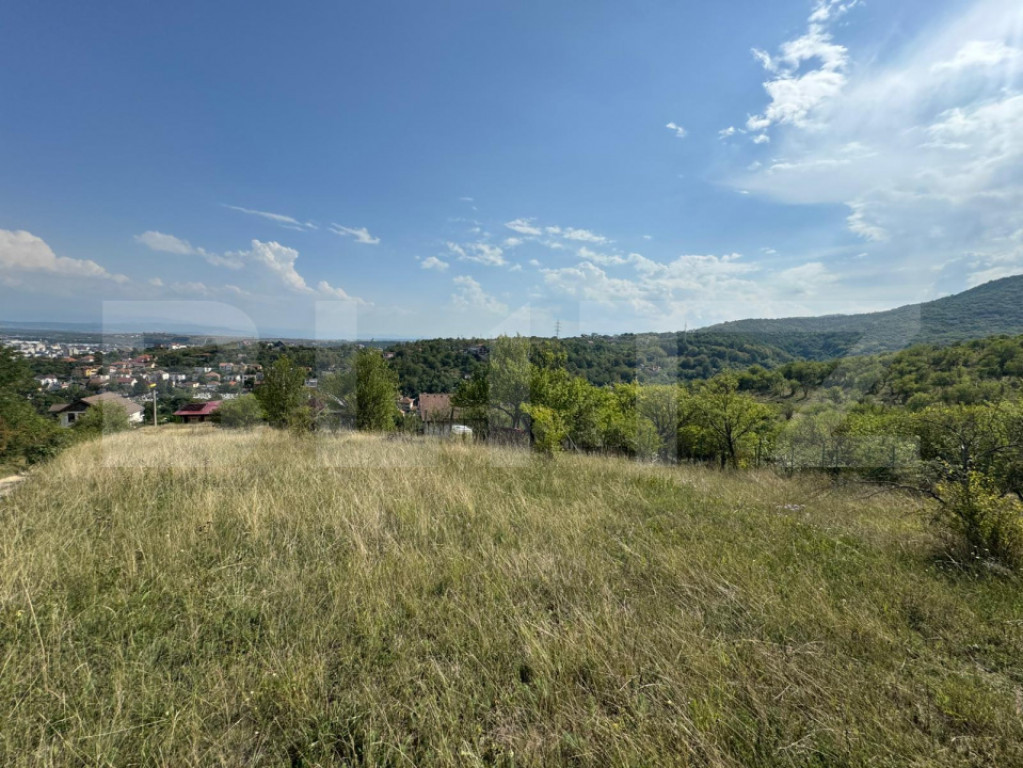 Teren intravilan de vanzare, 1495 mp, in Deva