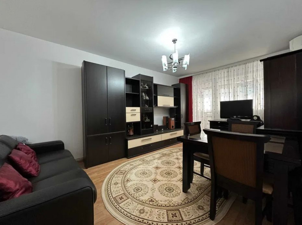 Metrou 1 Decembrie 3 Camere Decomandat Centrala Proprie