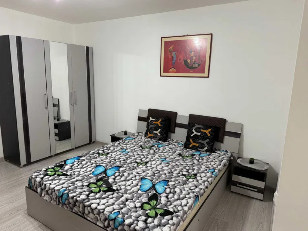 APARTAMENT 1 CAMERA, ETAJ INTERMEDIAR,TATARASI,ZONA LINISTIT