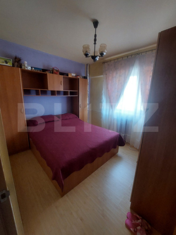 Apartament cu 3 camere in zona Electro Mall