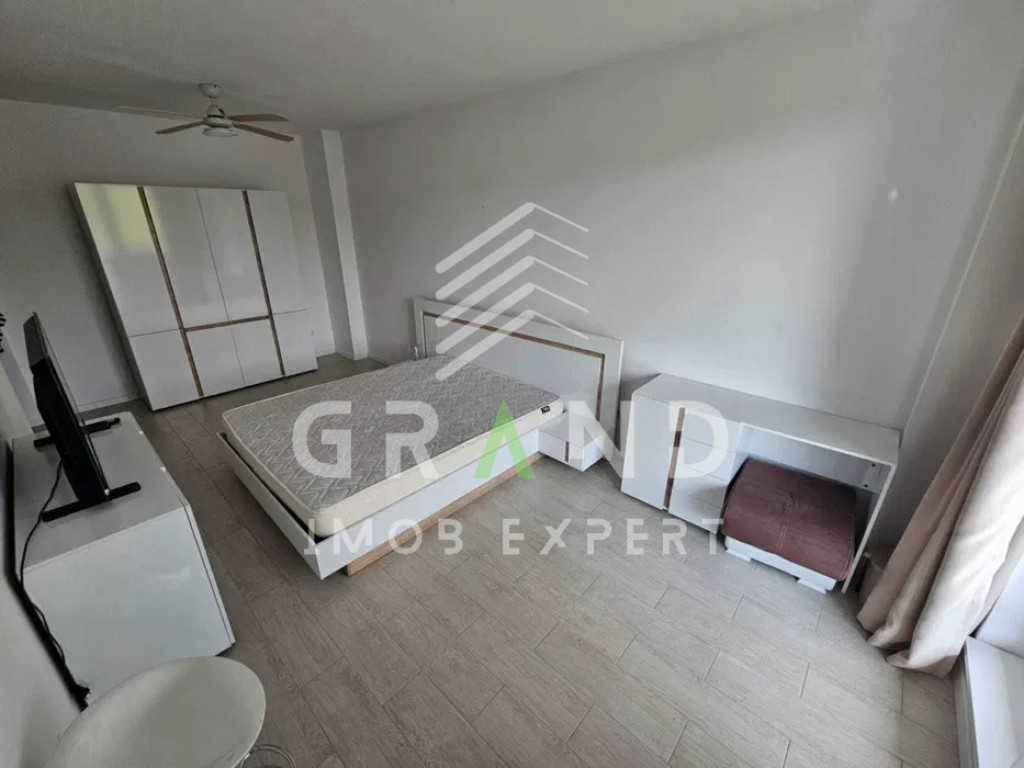 Ap 1 camera DECOMANDAT, BALCON, PARCARE, zona Traian Vuia