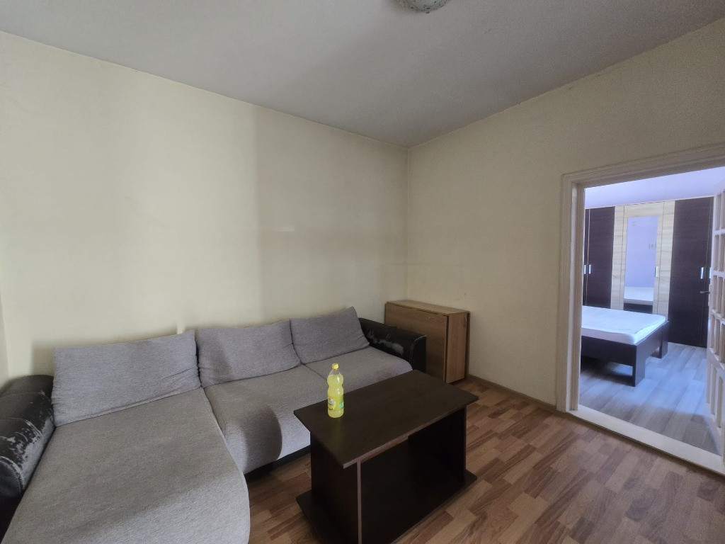 Casa caramida zona Dorobanti -str. Brates