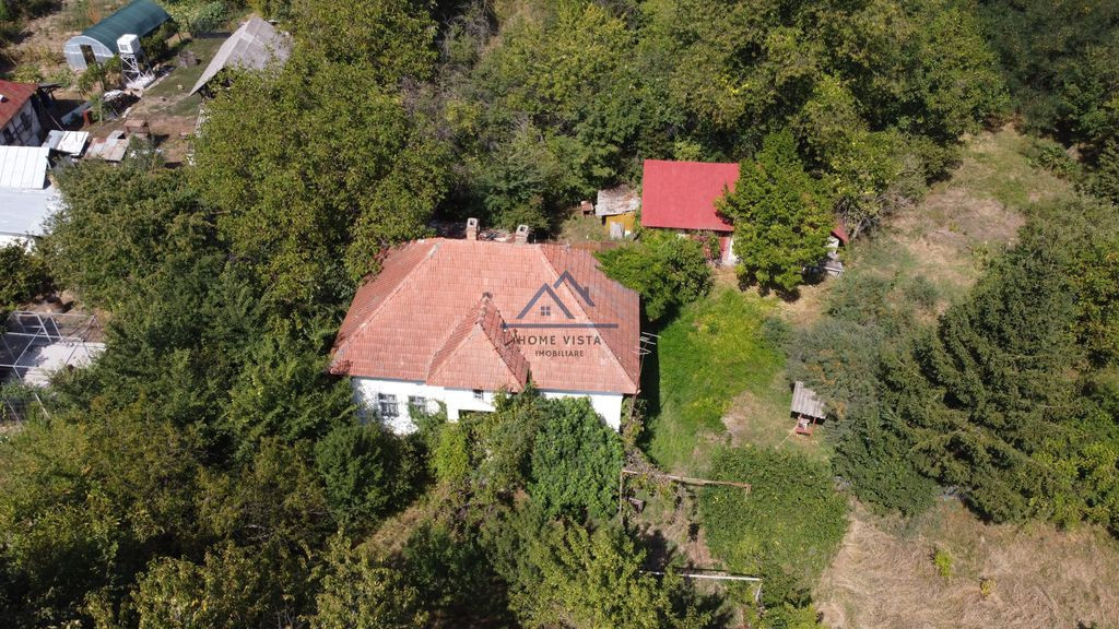 Vânzare casă P + teren 4.717 mp – Com. Călinești, s...