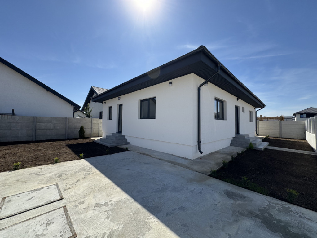 Casa noua, parter, 3 dormitoare, 2 bai - Pantelimon, Ferma A