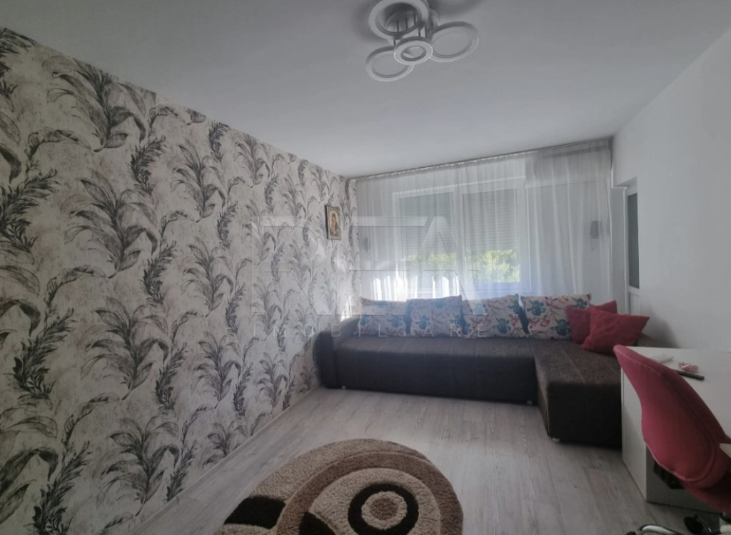 2 camere 4/8, anvelopat, Crangasi-Str. Porumbacu.