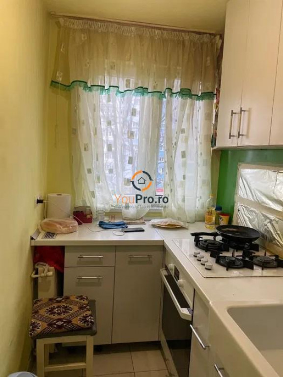 Apartament 3 camere decomandat zona Dacia langa Iulius Mall