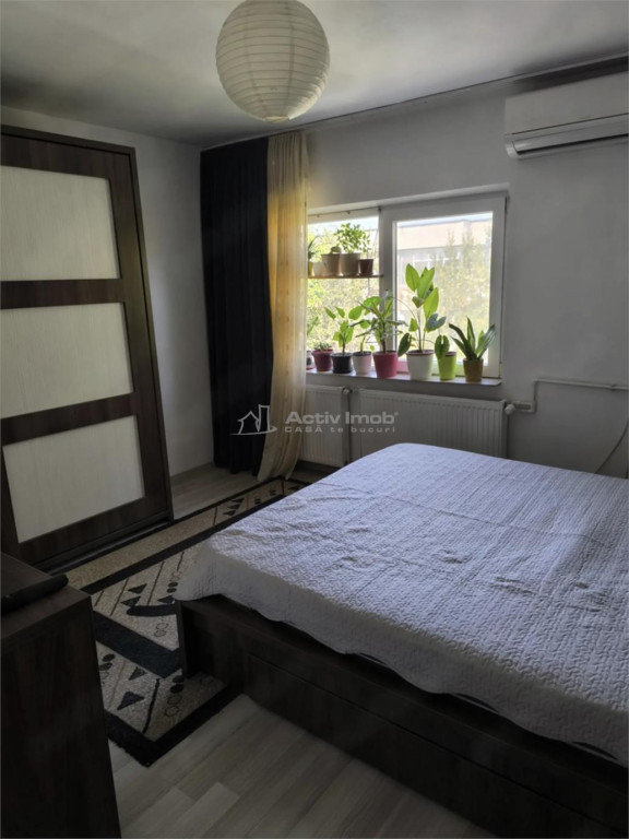 Apartament 2 camere - spatios - decomandat - Drumul Sarii